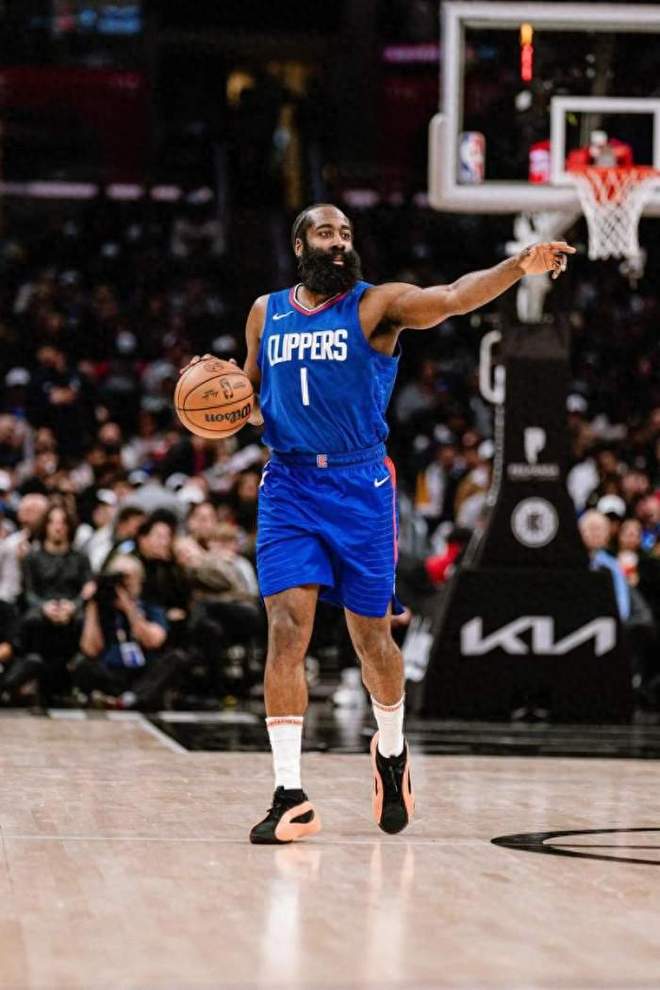 爱游戏-哈登防守策略