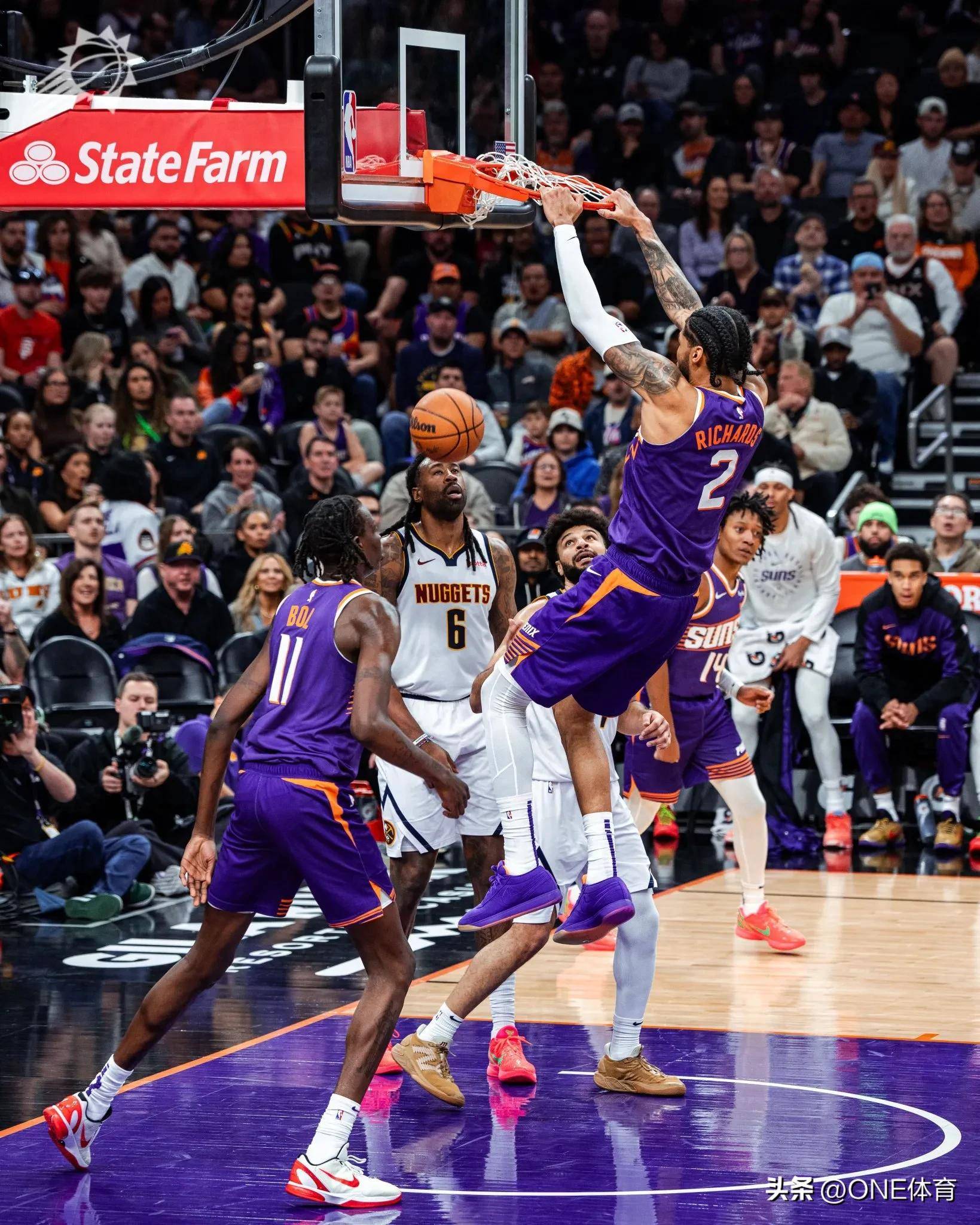 爱游戏-法国队不断突破！，杜兰特连续十二场比赛得分超过表现优异上演精彩一战的简单介绍