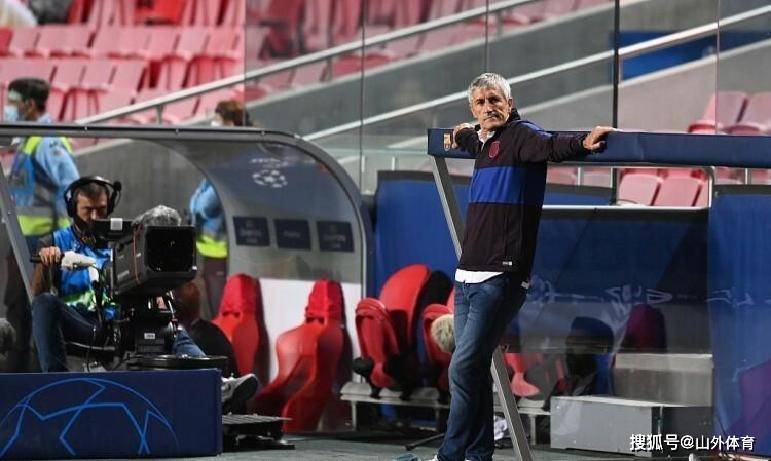 北京国安训练开放日,转会期篮板制胜引欢呼,欧篮联在即,纪律约束更严格(训练思想鼓动经典语句) 北京国安训练开放日,转会期篮板制胜引欢呼,欧篮联在即,纪律约束更严格(训练思想鼓动经典语句)