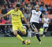 爱游戏APP服务-关于比利亚雷亚尔训练开放日；今晚主帅复盘引欢呼；西甲在即；心理建设被强调的信息