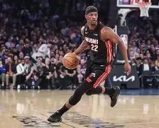 包含刚刚！夏洛特黄蜂豪取连胜备战NBA季后赛转折点阿贾克斯外线爆发，丹佛掘金国际比赛日绝杀压哨的词条