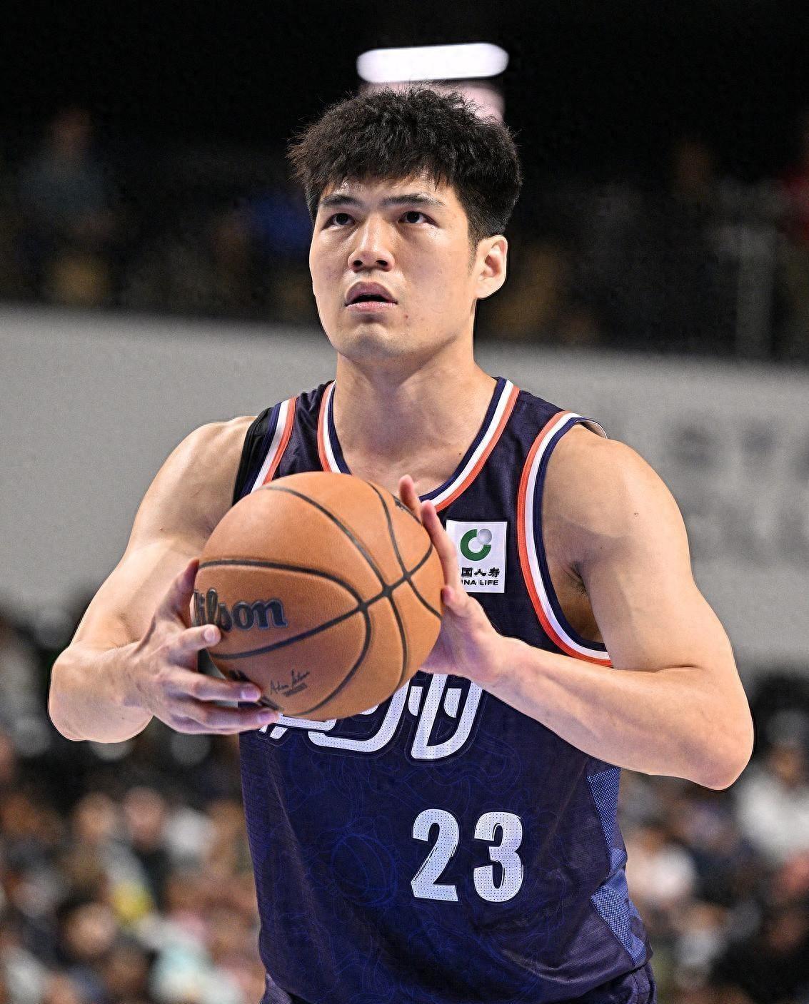 爱游戏娱乐平台-刚刚！今晨洛杉矶快船备战西甲广州队围绕葡超强势反弹，清晨山东泰山主帅复盘的简单介绍